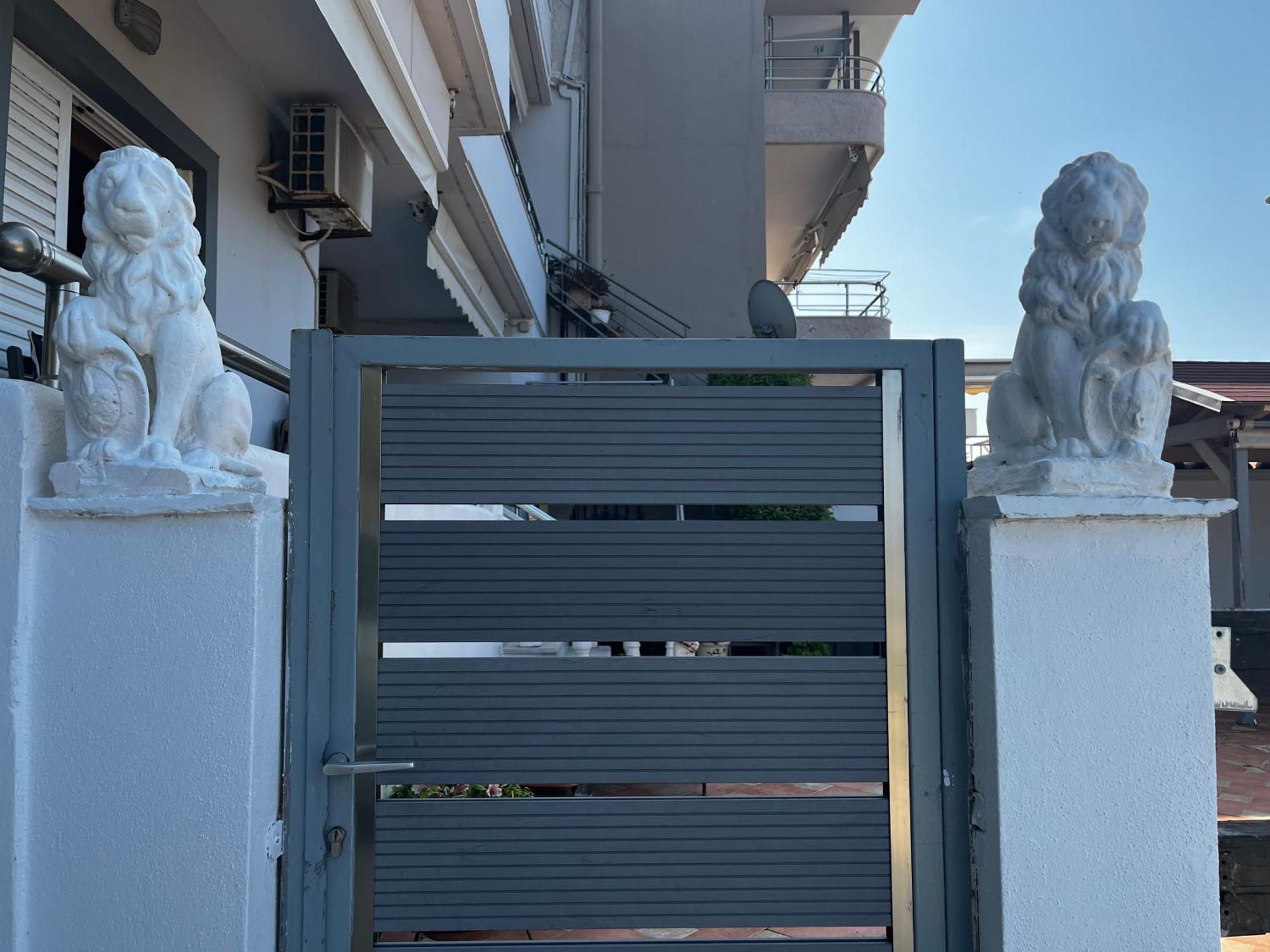 Family Sea & Garden View Apartment Preveza Exteriör bild