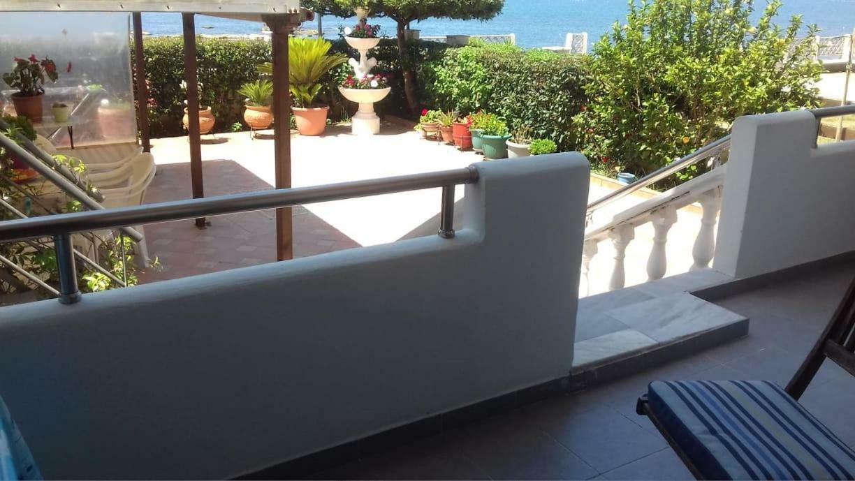 Family Sea & Garden View Apartment Preveza Exteriör bild