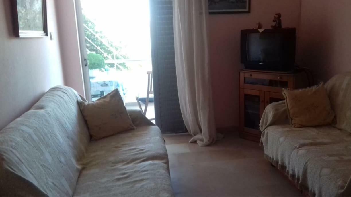 Family Sea & Garden View Apartment Preveza Exteriör bild
